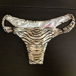 Victoria's secret itsy tiger print XS
